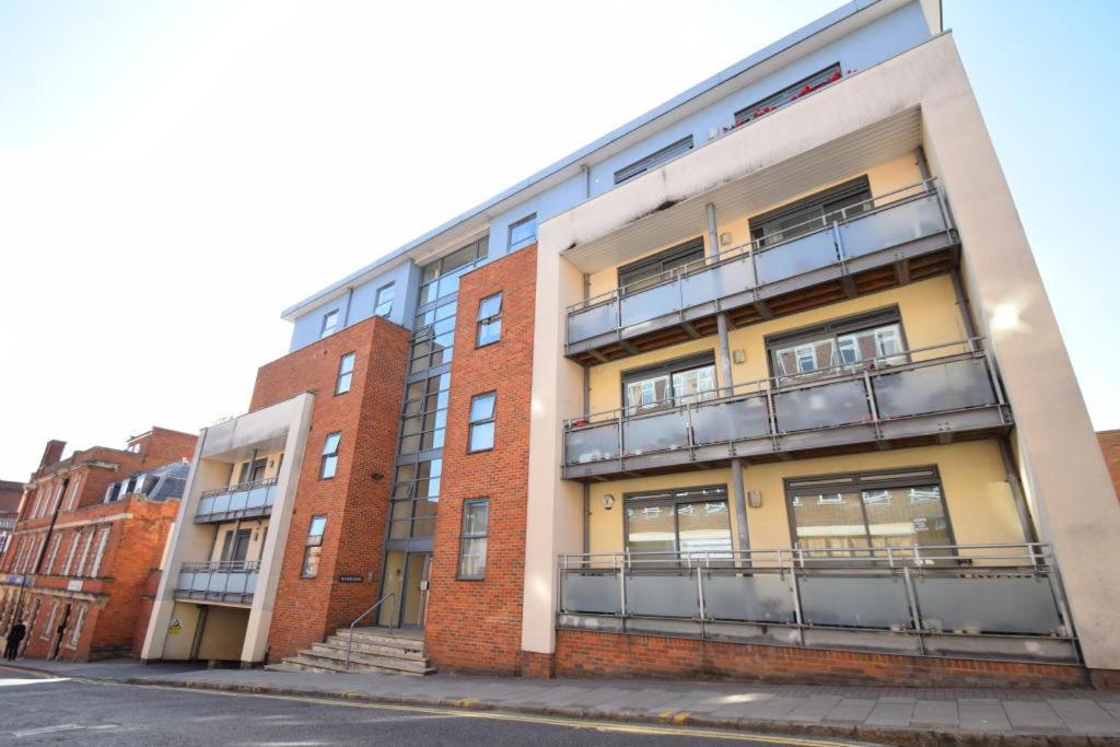 Bankside By Wycombe Apartments High Wycombe Exterior photo